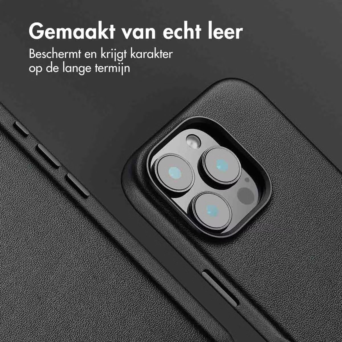 Accezz MagSafe Leather Backcover voor de Apple iPhone 16 Pro - Onyx Black