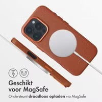 Accezz MagSafe Leather Backcover voor de Apple iPhone 16 Pro - Sienna Brown