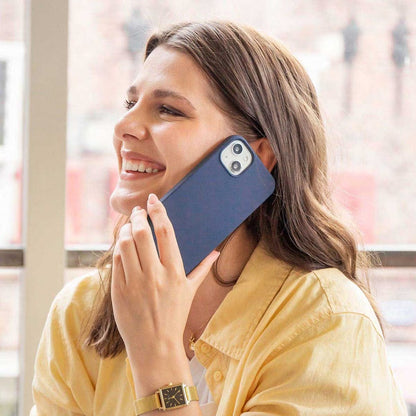 Accezz Liquid Silicone Backcover met MagSafe voor de iPhone 13 Mini - Donkerblauw