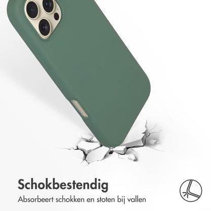 Accezz Liquid Silicone Backcover met MagSafe voor de Apple iPhone 16 Pro Max - Donkergroen