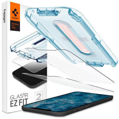 Spigen GLAStR EZ Fit Screenprotector + Applicator voor de Apple iPhone 12 (Pro)