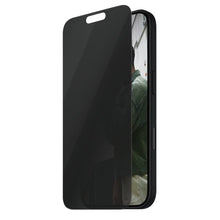 SAFE by PanzerGlass Privacy Screenprotector Ultra Wide Fit met applicator voor de Apple iPhone 16