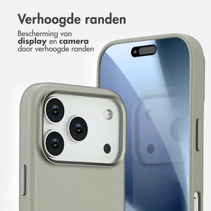 Accezz MagSafe Leather Backcover voor de Apple iPhone 17 Pro - Lichtgrijs