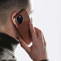 Accezz MagSafe Leather Backcover voor de Apple iPhone 16 Pro Max - Sienna Brown