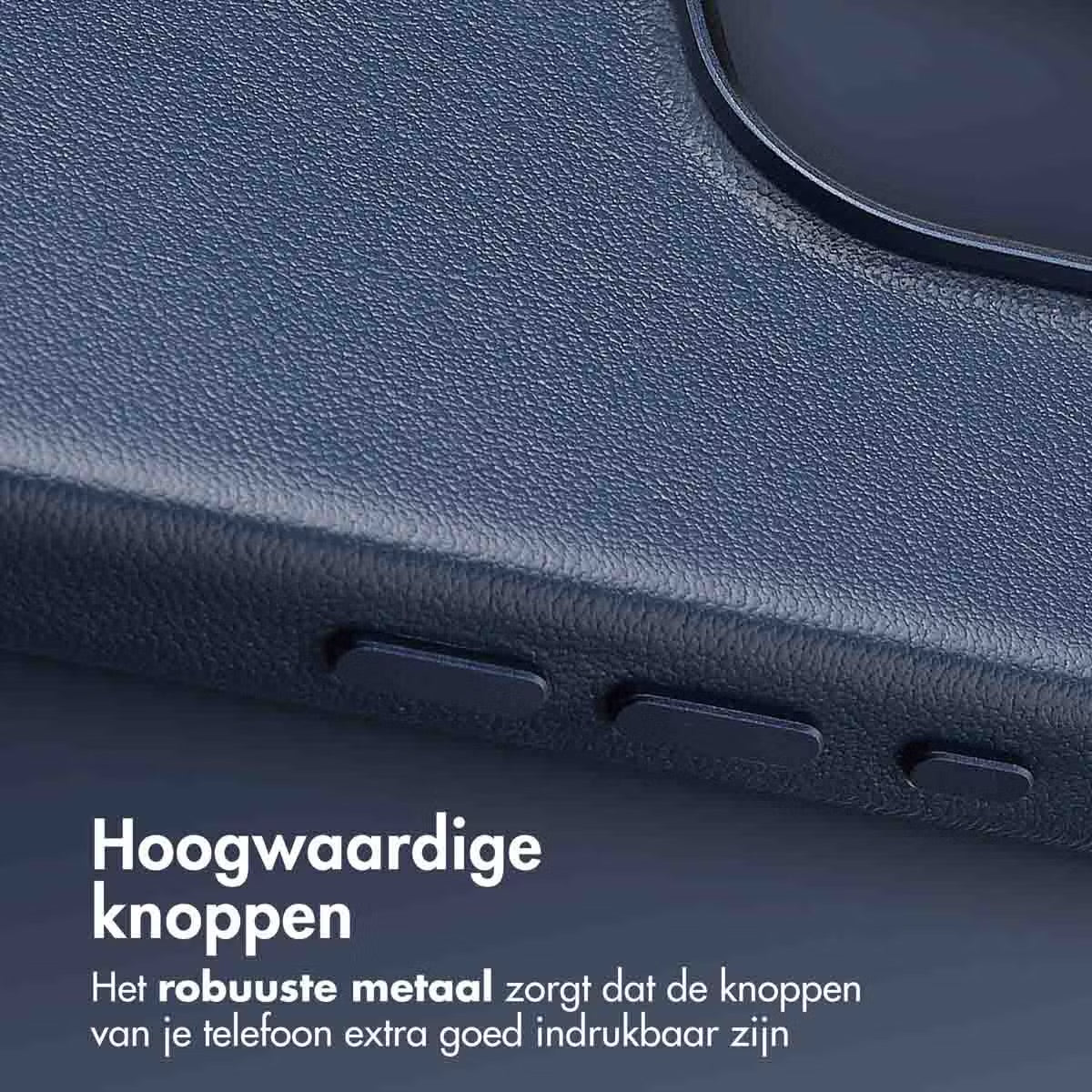 Accezz MagSafe Leather Backcover voor de Apple iPhone 16 Pro - Nightfall Blue