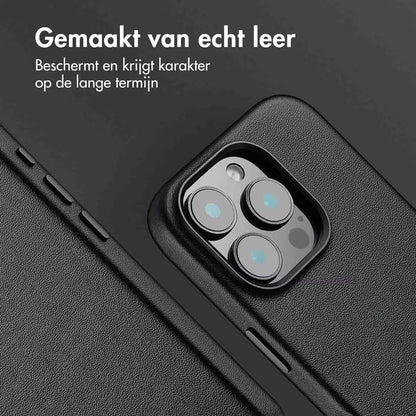 Accezz MagSafe Leather Backcover voor de Apple iPhone 16 Pro - Onyx Black