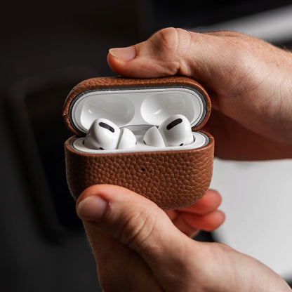 Accezz Echt Leren Case voor de Apple AirPods 1 / 2 - Cognac