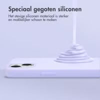 Accezz Liquid Silicone Backcover met MagSafe voor de Apple iPhone 14 - Paars