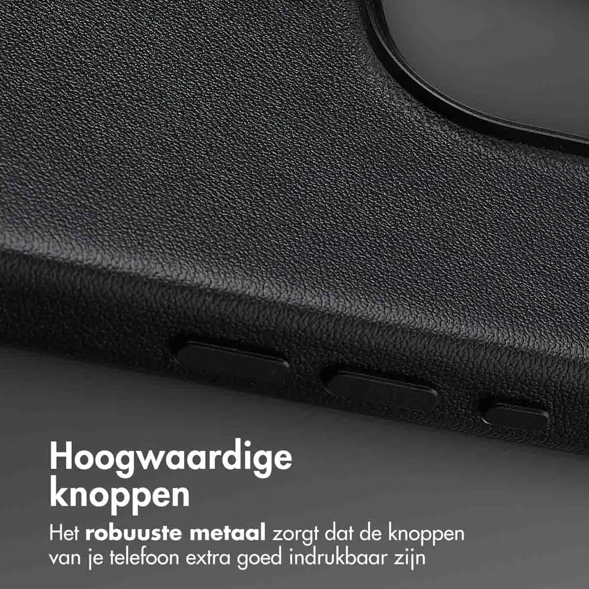 Accezz MagSafe Leather Backcover voor de Apple iPhone 16 Pro - Onyx Black