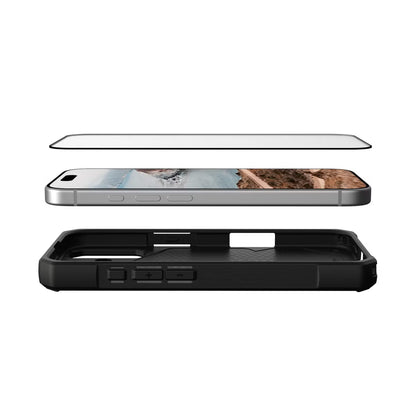 UAG Shield Plus Screenprotector voor de Apple iPhone 17