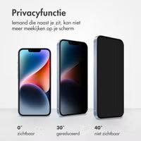 Accezz Gehard Glas Privacy Screenprotector voor de iPhone 13 / 13 Pro / 14 / 16e