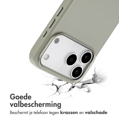 Accezz MagSafe Leather Backcover voor de Apple iPhone 17 Pro Max - Lichtgrijs