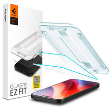 Spigen GLAStR EZ Fit Screenprotector 2 Pack + Applicator voor de Apple iPhone 16 Pro Max / 17 Pro Max
