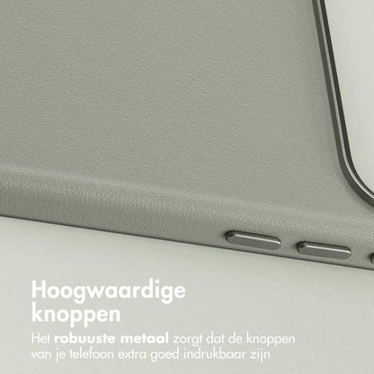 Accezz MagSafe Leather Backcover voor de Apple iPhone 17 Pro - Lichtgrijs