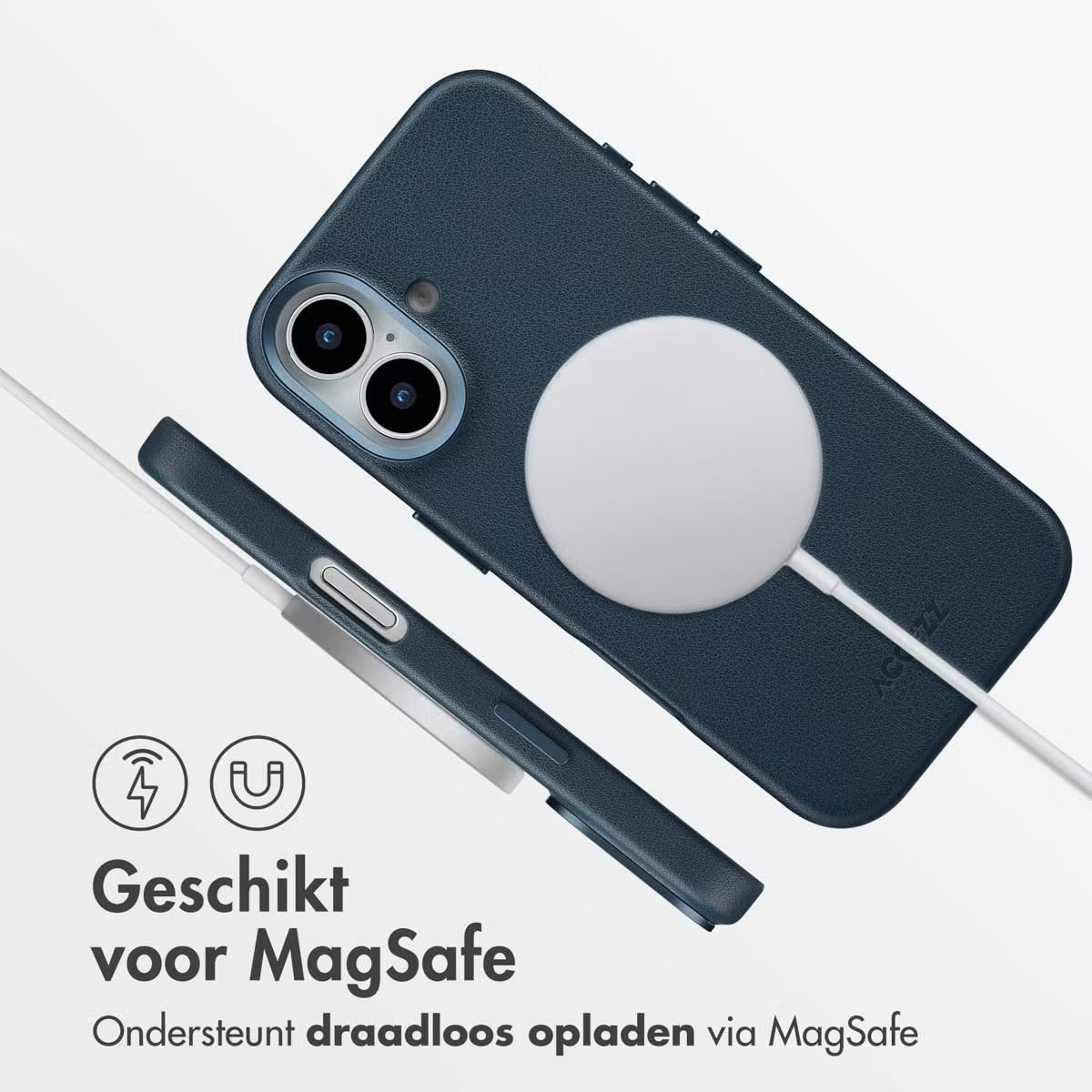 Accezz MagSafe Leather Backcover voor de Apple iPhone 17 - Nightfall Blue