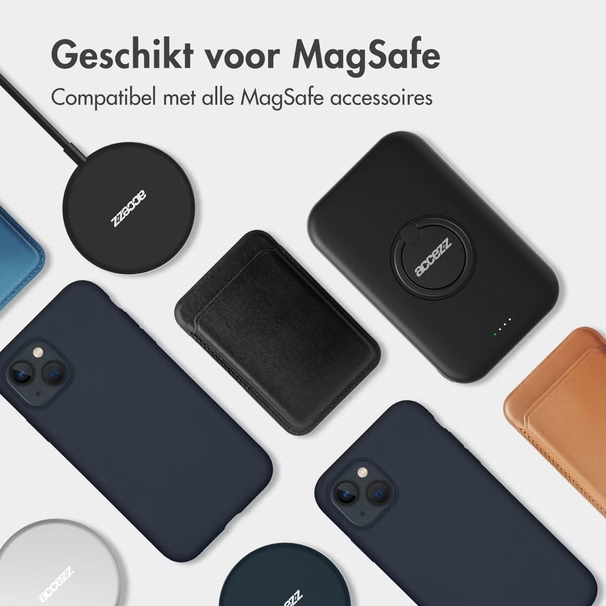 Accezz Liquid Silicone Backcover met MagSafe voor de Apple iPhone 16 - Donkerblauw