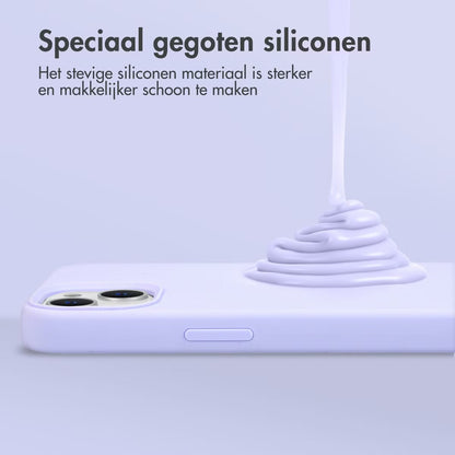 Accezz Liquid Silicone Backcover met MagSafe voor de Apple iPhone 16 - Paars