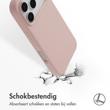 Accezz Liquid Silicone Backcover met MagSafe voor de Apple iPhone 17 Pro - Roze
