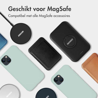 Accezz Liquid Silicone Backcover met MagSafe voor de Apple iPhone 15 Pro Max - Sky Blue