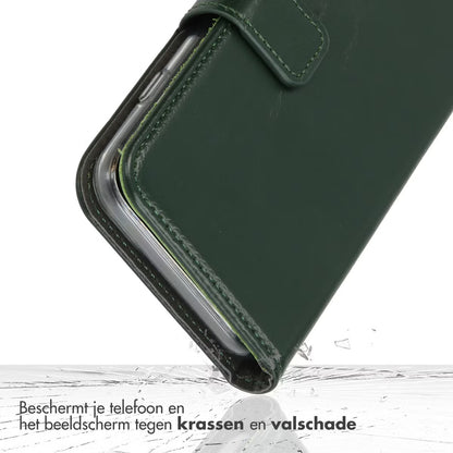Selencia Echt Leren Bookcase voor de Apple iPhone 17 Pro Max - Groen
