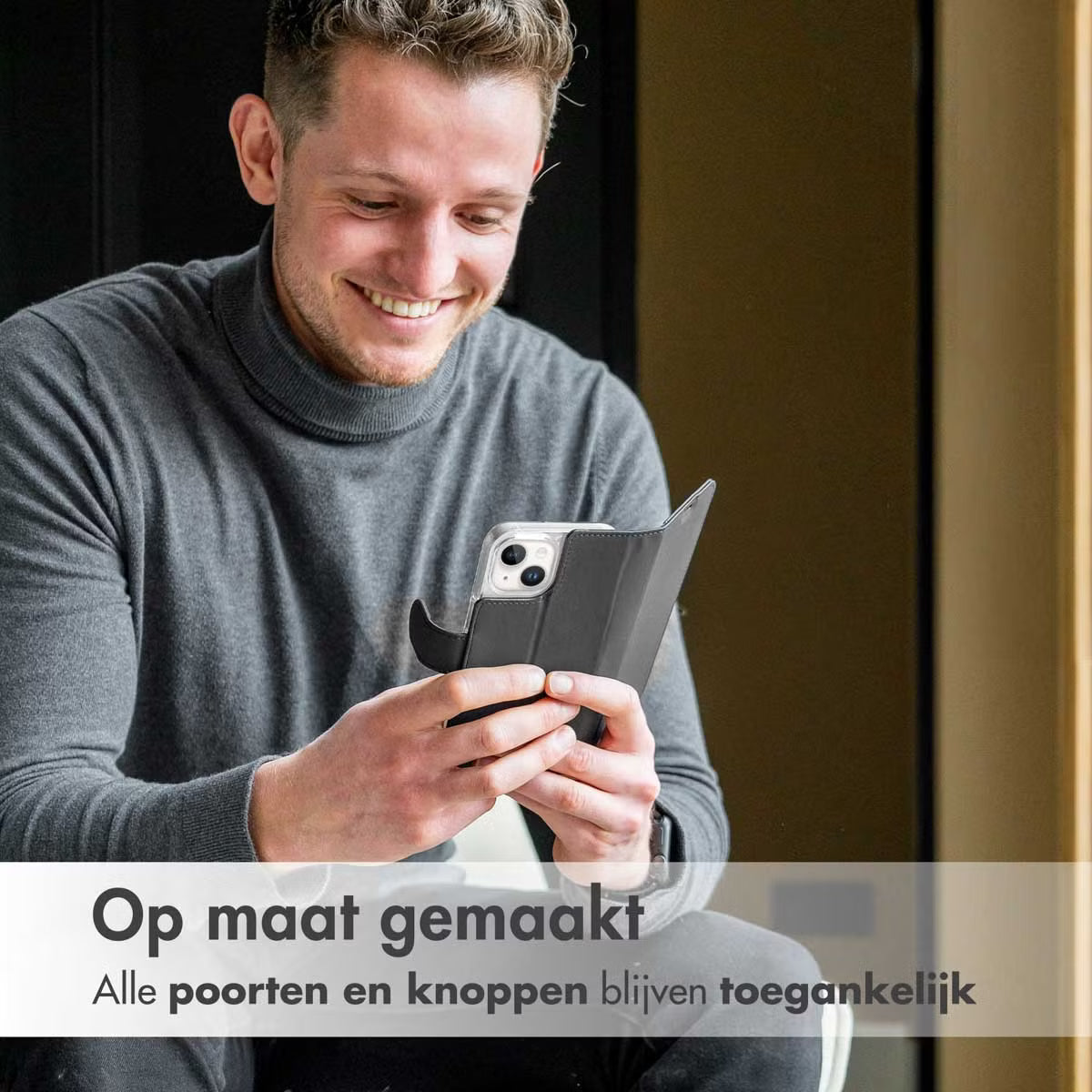 Accezz Wallet Softcase Bookcase voor de Apple iPhone 16 Plus - Zwart