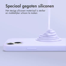 Accezz Liquid Silicone Backcover voor de Apple iPhone 14 / 13 - Paars